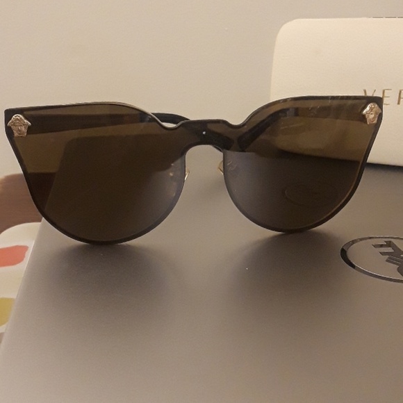 Versace Accessories - Women  Versace's Sunglasses